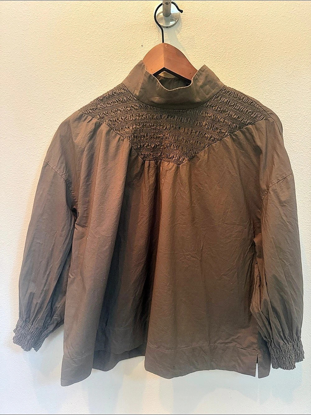 Everlane Olive Smocked Yoke Blouse Size Medium Like New
